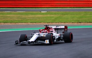 LSB Establishing a Leadership Experience to Win