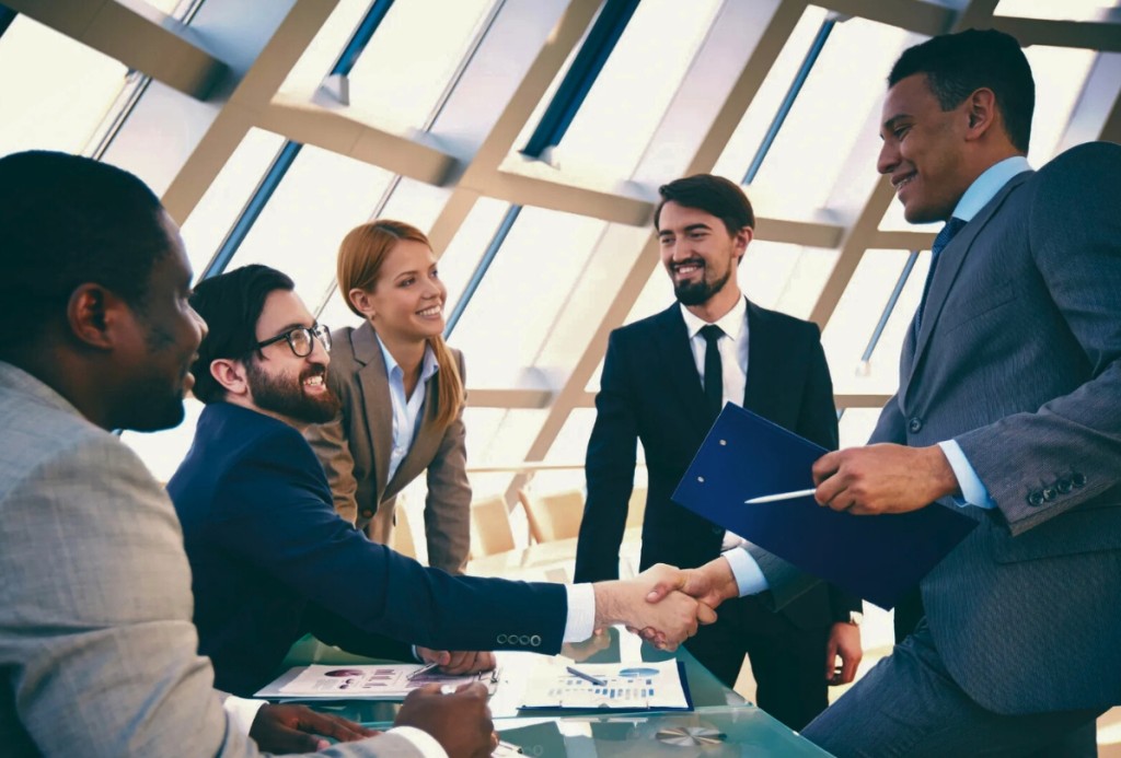 executive education programmes lsbuk